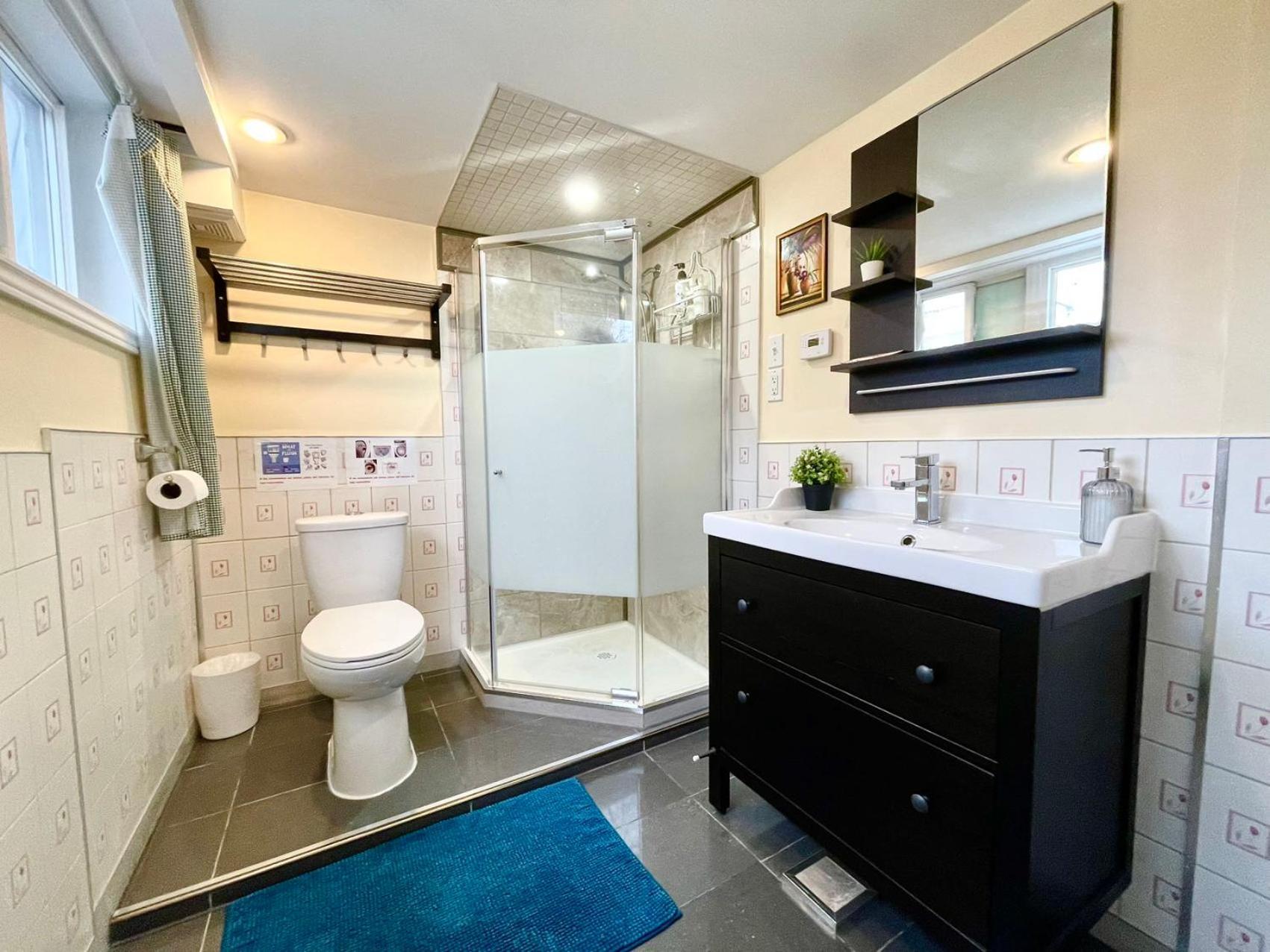 Bright&Modern Space Perfect For Couple And Family Step To Public Transit In Toronto Luaran gambar